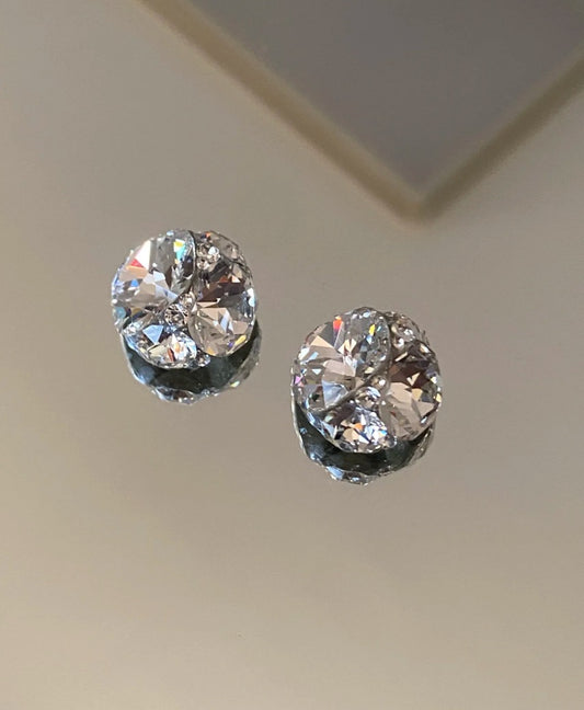 Zircon diamond ball